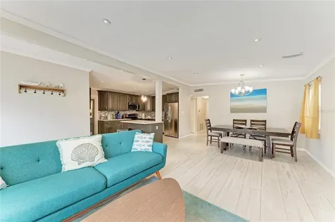 161 Suntan Avenue Sarasota FL 34237