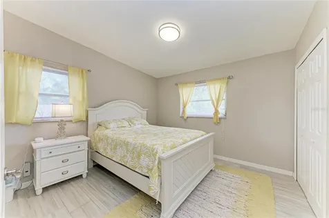 161 Suntan Avenue Sarasota FL 34237