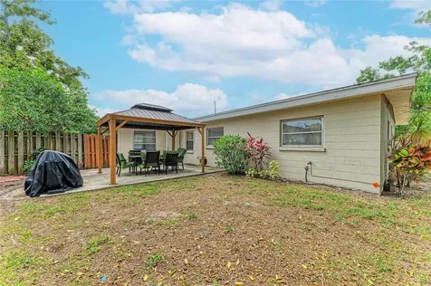 161 Suntan Avenue Sarasota FL 34237