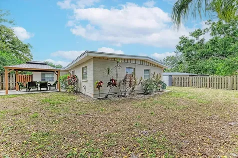 161 Suntan Avenue Sarasota FL 34237