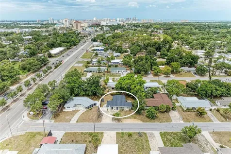 161 Suntan Avenue Sarasota FL 34237