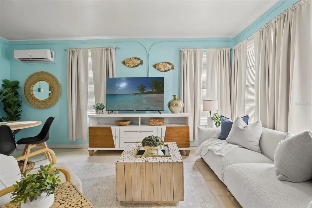 1303 S Bermuda Boulevard Tampa FL 33605