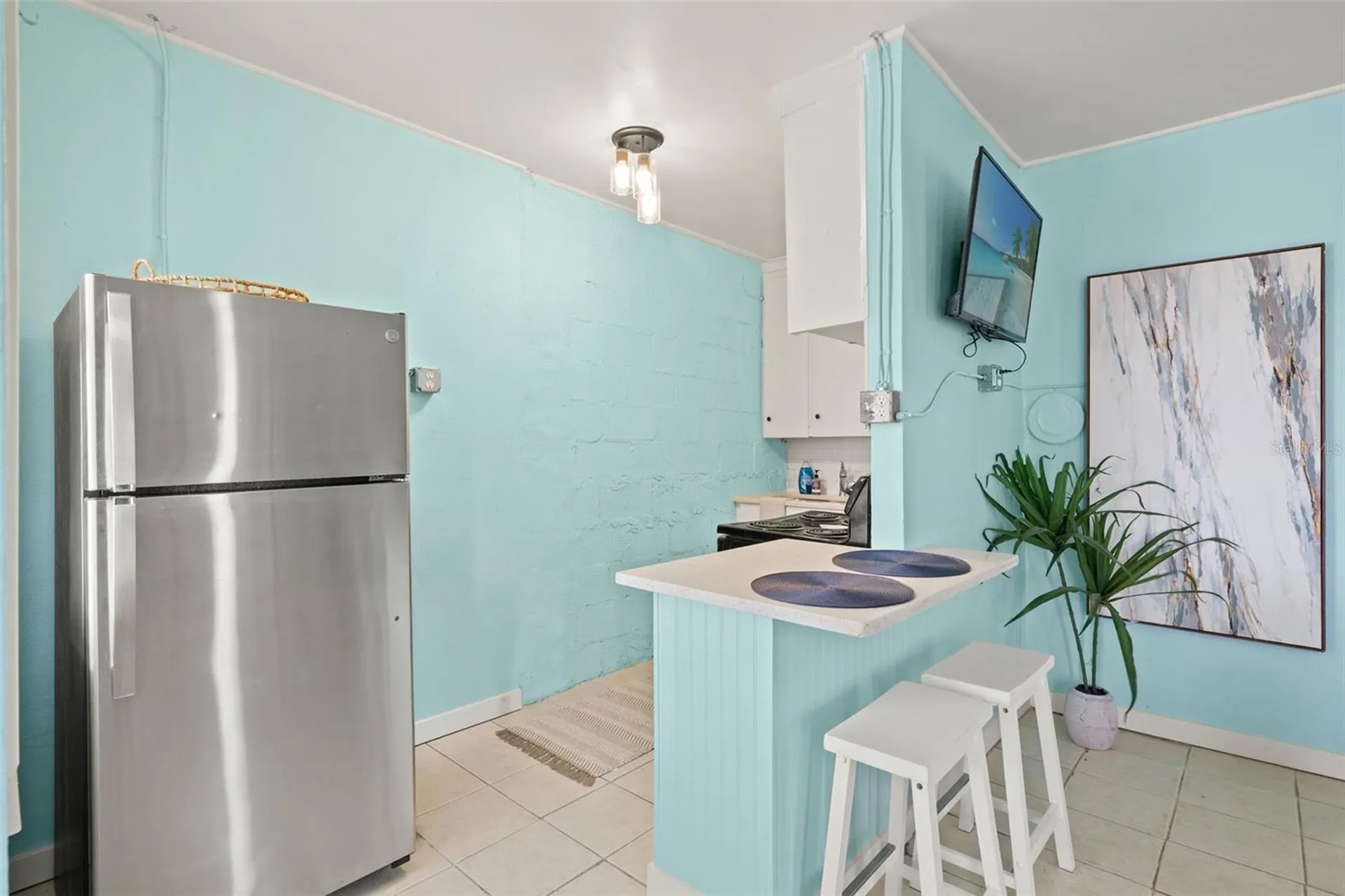 1303 S Bermuda Boulevard Tampa FL 33605