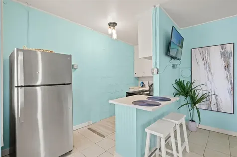 1303 S Bermuda Boulevard Tampa FL 33605