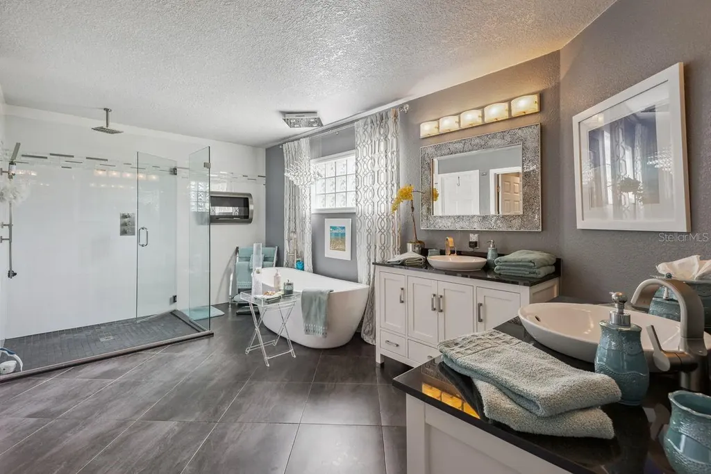 8606 Lost Cove Drive Orlando FL 32819