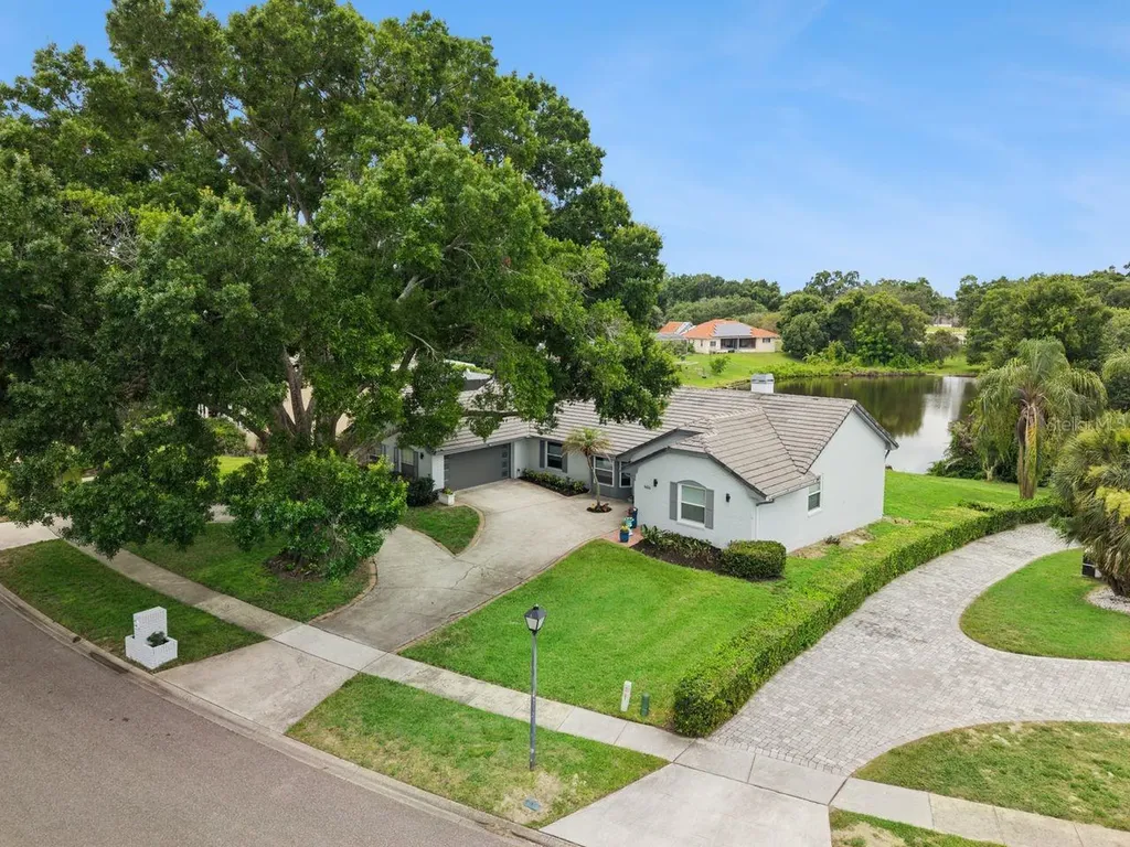 8606 Lost Cove Drive Orlando FL 32819