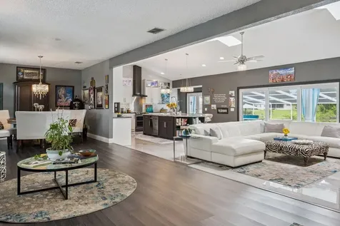 8606 Lost Cove Drive Orlando FL 32819