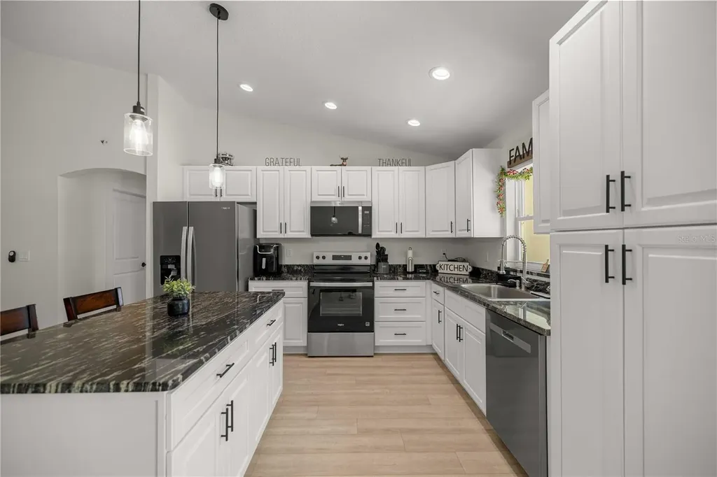 6962 SE 124th Street Belleview FL 34420