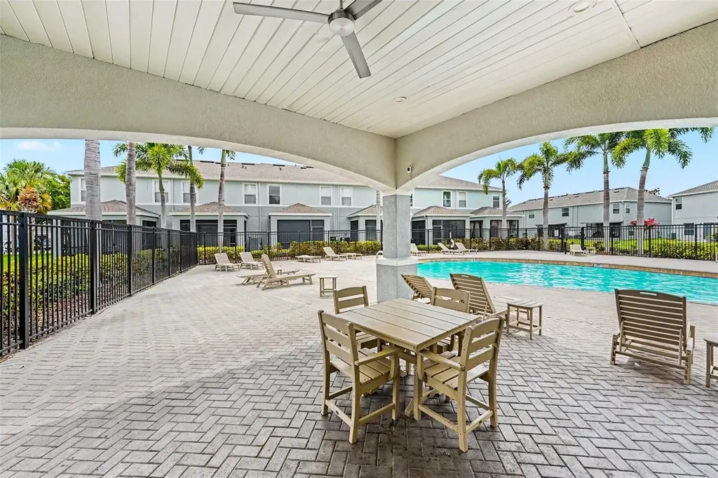6938 46th Way N Pinellas Park FL 33781