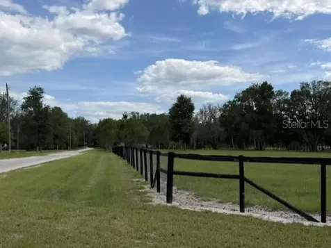 559 SW 15th Court Bell FL 32619