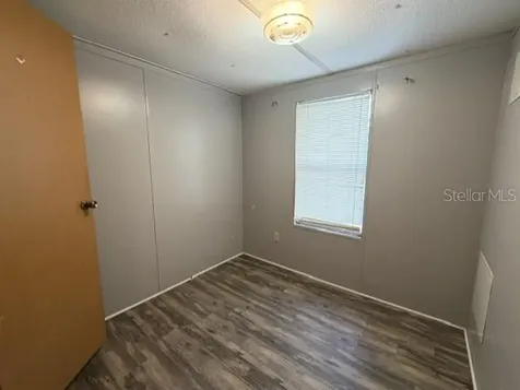 559 SW 15th Court Bell FL 32619