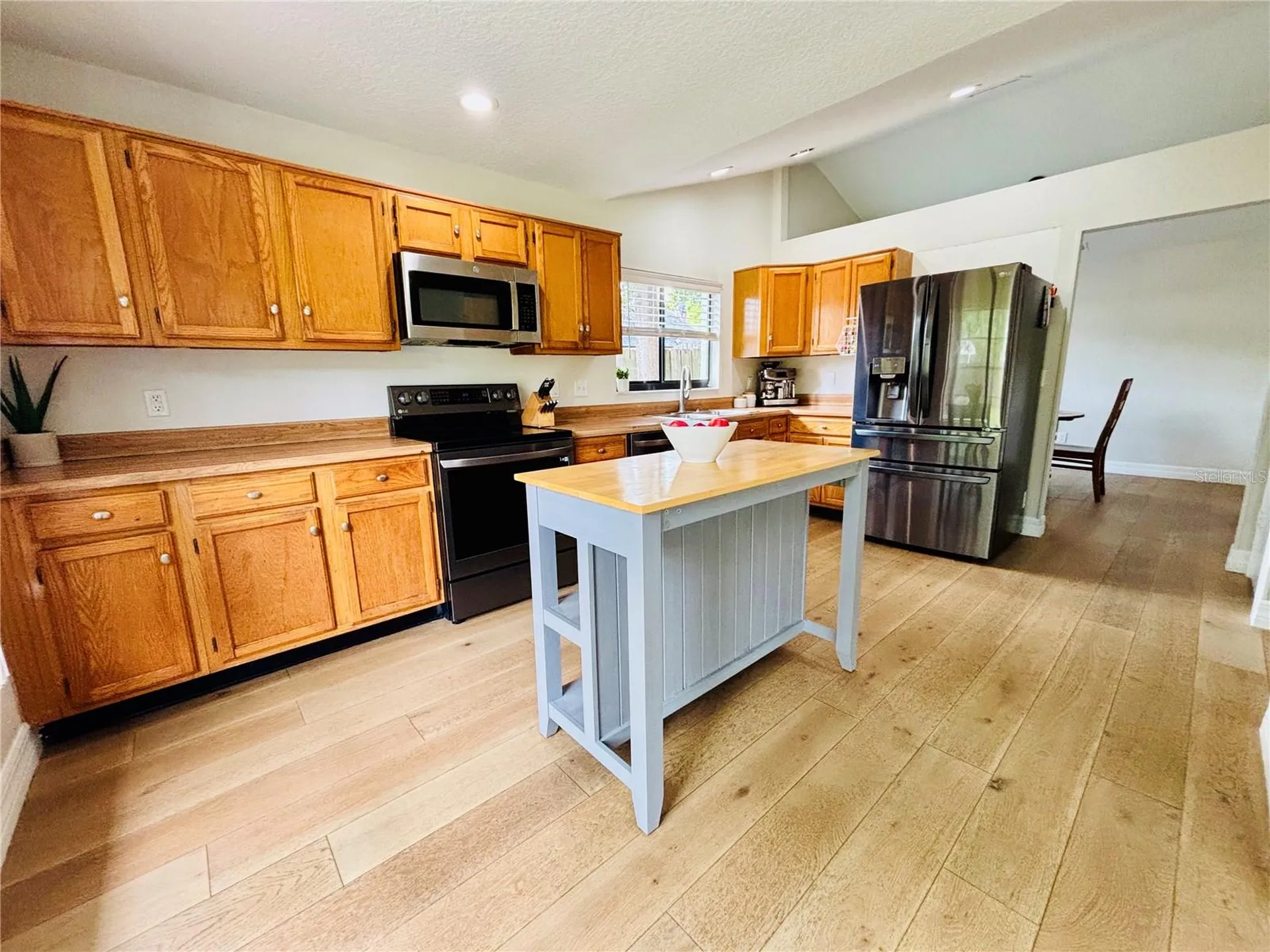 1045 Shaffer Trail Oviedo FL 32765
