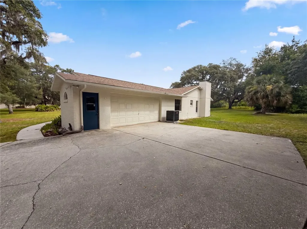 9819 E Lake Tahoe Drive Inverness FL 34450