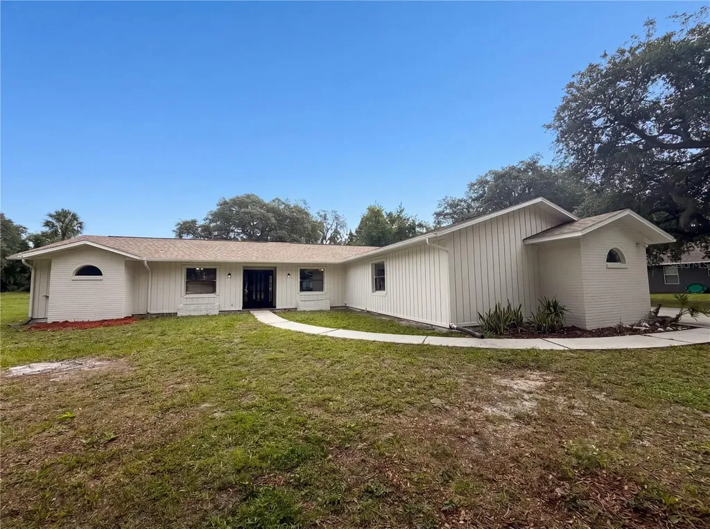 9819 E Lake Tahoe Drive Inverness FL 34450