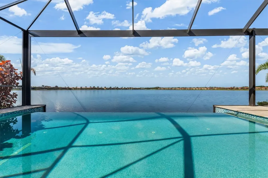 553 Maraviya Boulevard Nokomis FL 34275