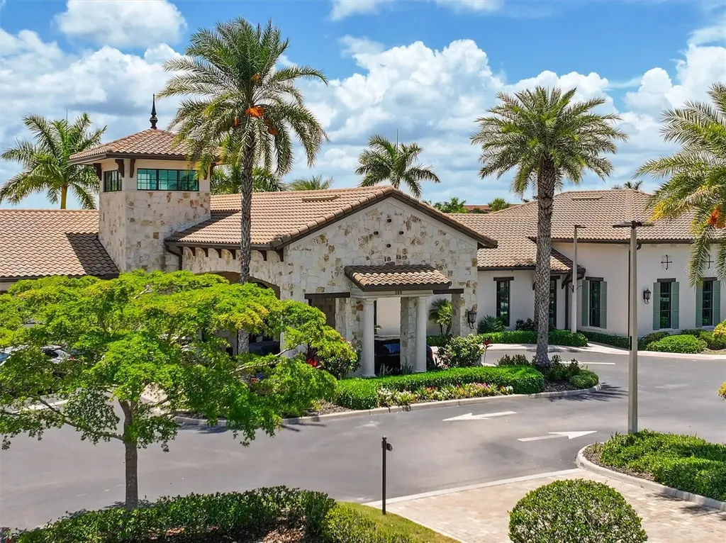 553 Maraviya Boulevard Nokomis FL 34275