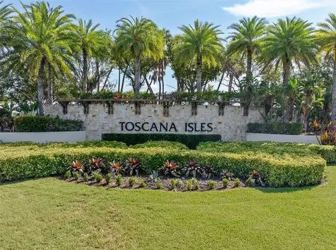 553 Maraviya Boulevard Nokomis FL 34275