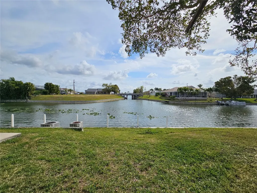 231 Cultural Park Boulevard S Cape Coral FL 33990