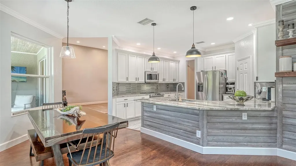 1650 Pinyon Pine Drive Sarasota FL 34240