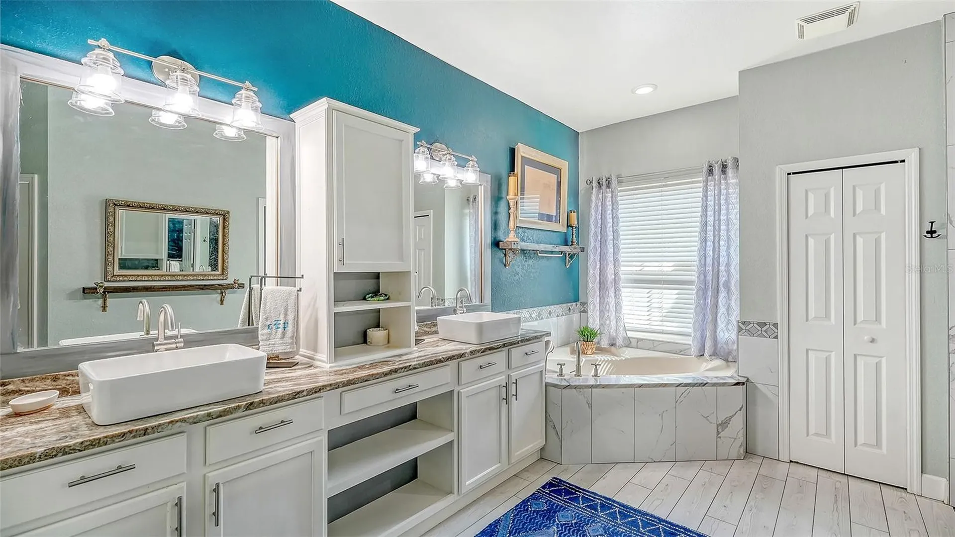 1650 Pinyon Pine Drive Sarasota FL 34240