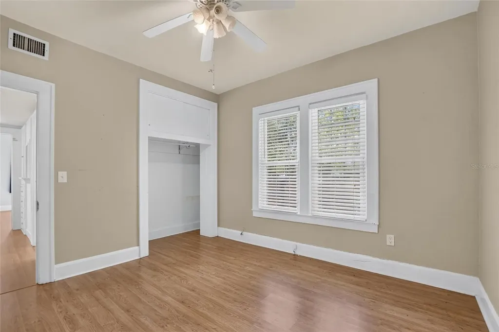 13941 13th Street Dade City FL 33525