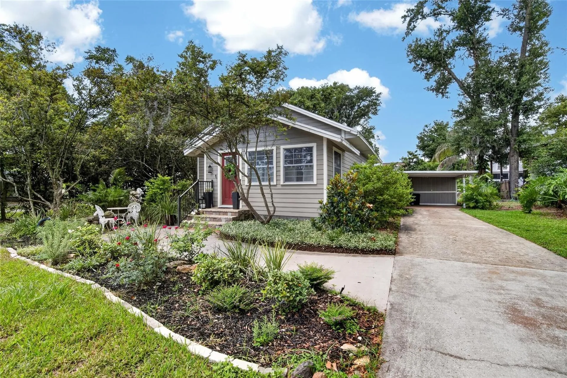 13941 13th Street Dade City FL 33525