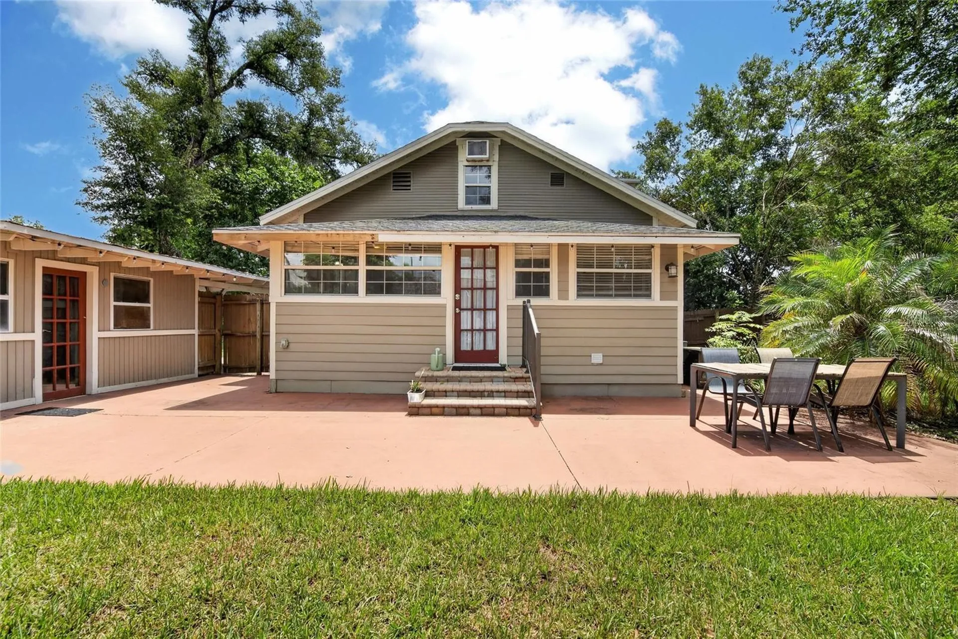 13941 13th Street Dade City FL 33525