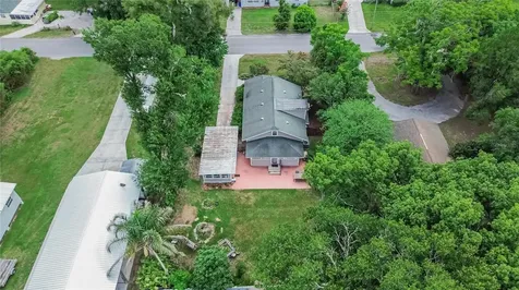 13941 13th Street Dade City FL 33525