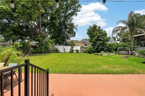13941 13th Street Dade City FL 33525