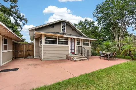 13941 13th Street Dade City FL 33525