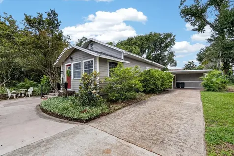 13941 13th Street Dade City FL 33525