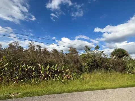 XXX37 Th Ave NE Naples FL 34120