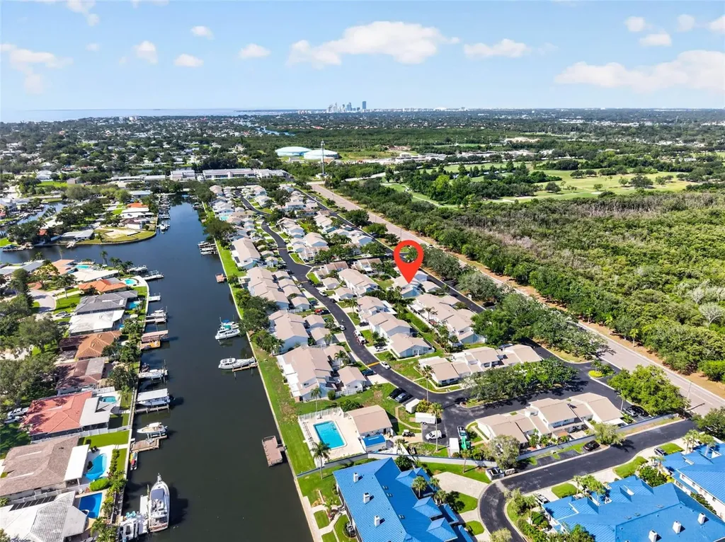 6655 Cape Sable Way NE St Petersburg FL 33702