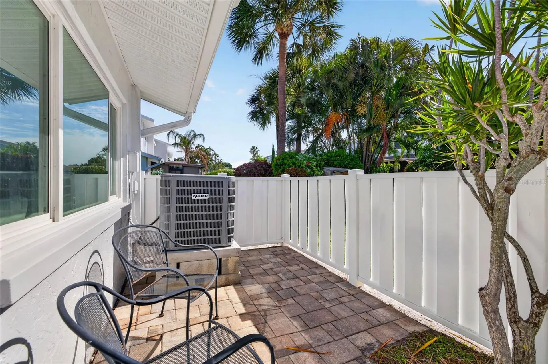 6655 Cape Sable Way NE St Petersburg FL 33702