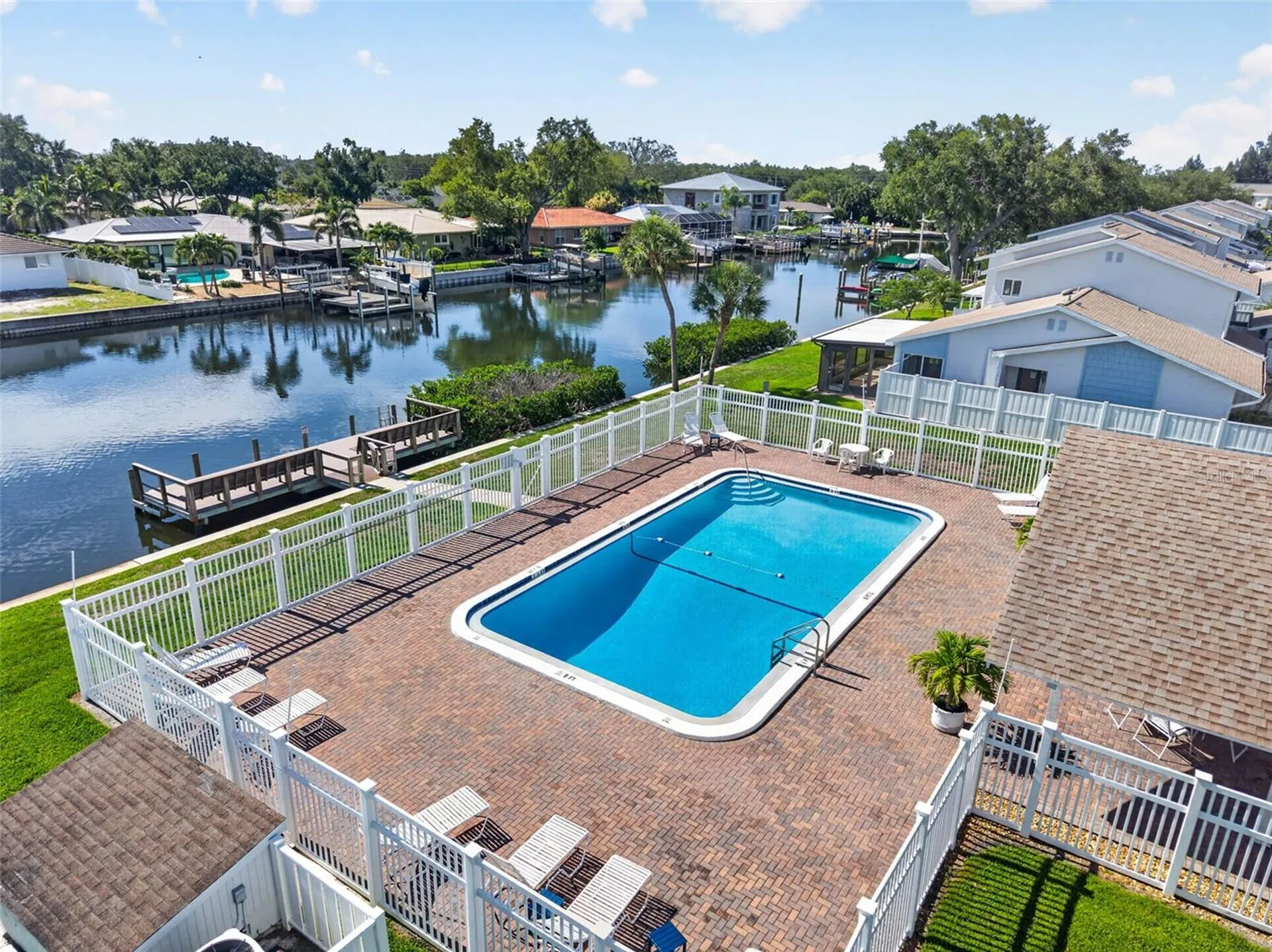 6655 Cape Sable Way NE St Petersburg FL 33702