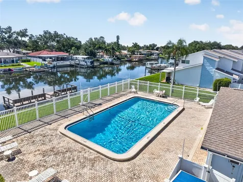 6655 Cape Sable Way NE St Petersburg FL 33702