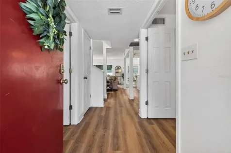6655 Cape Sable Way NE St Petersburg FL 33702