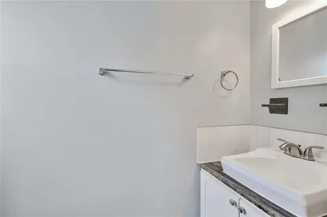 6132 W Livingston Street Orlando FL 32835