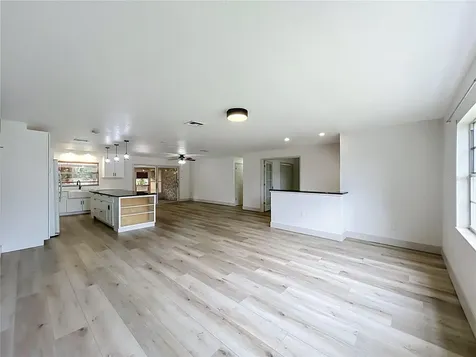 644 Viscaya Avenue Orlando FL 32839