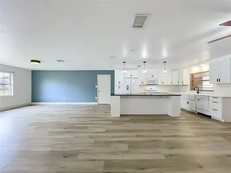 644 Viscaya Avenue Orlando FL 32839
