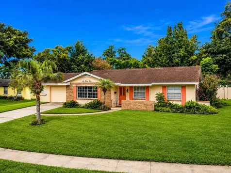 644 Viscaya Avenue Orlando FL 32839