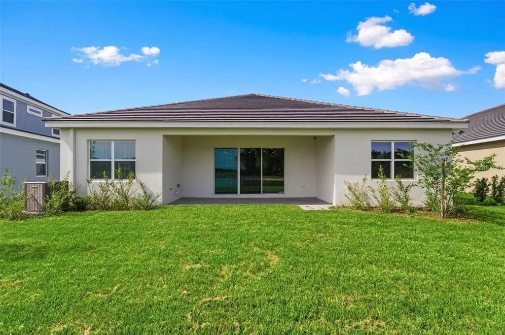2592 Wise River Lane Zephyrhills FL 33541
