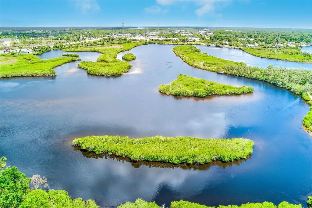 1400 Club Drive Tarpon Springs FL 34689