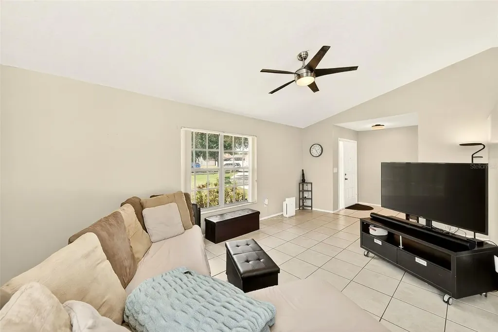 1400 Club Drive Tarpon Springs FL 34689