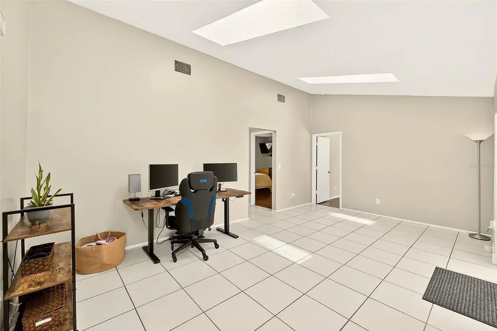 1400 Club Drive Tarpon Springs FL 34689