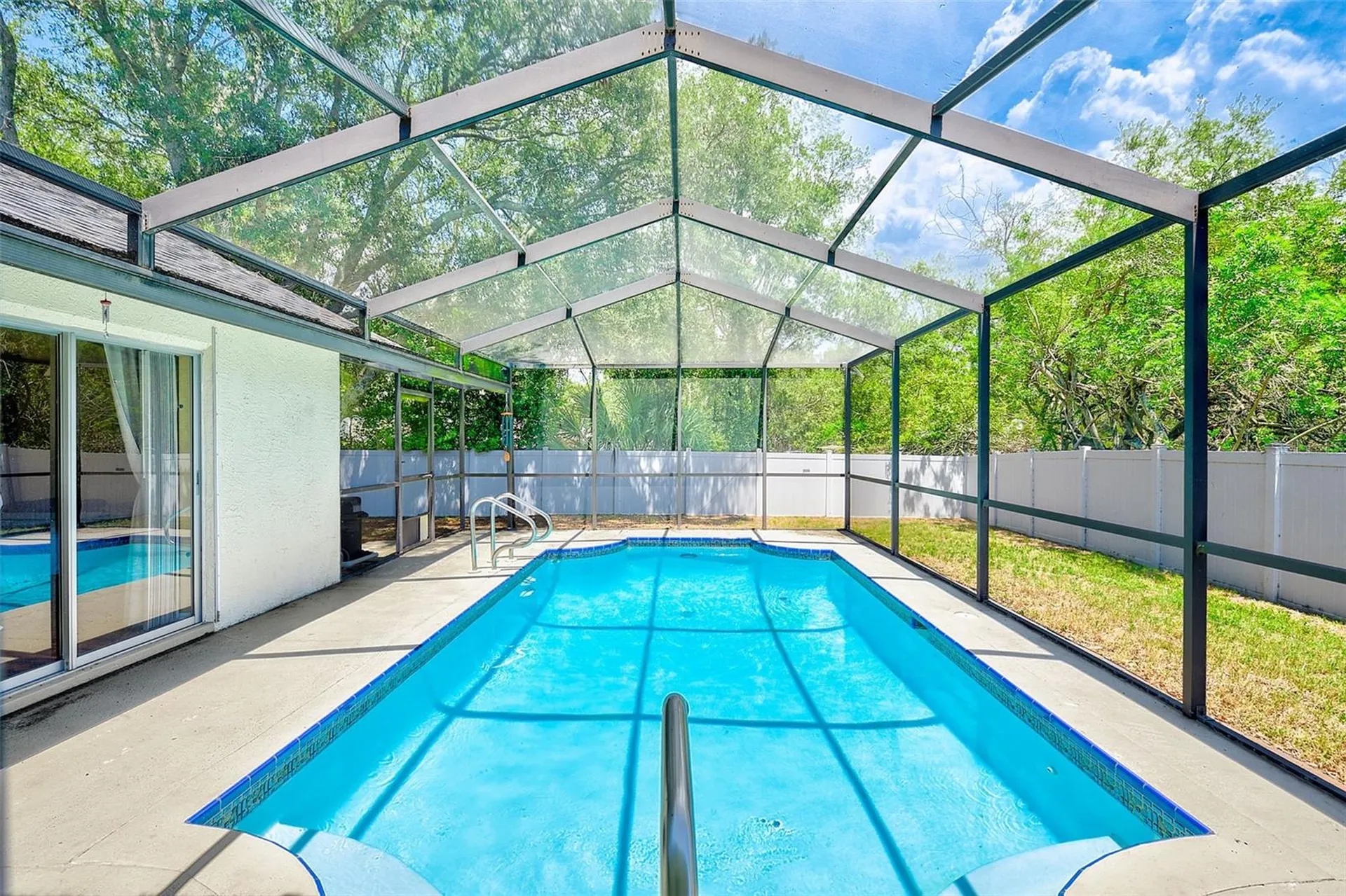 1400 Club Drive Tarpon Springs FL 34689