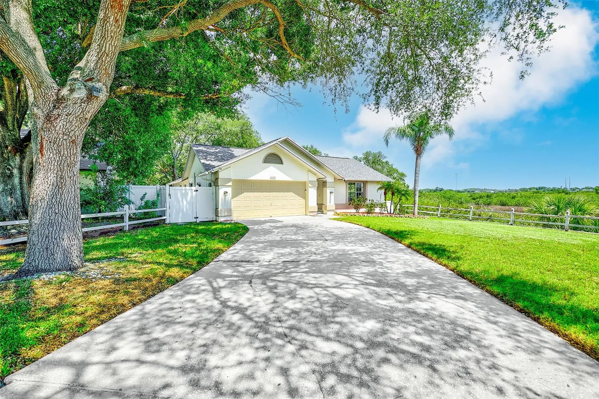 1400 Club Drive Tarpon Springs FL 34689