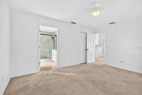 4394 Cuthbert Avenue North Port FL 34287