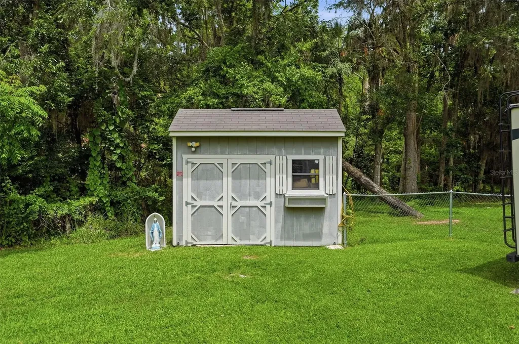 602 Erin Way Brooksville FL 34601