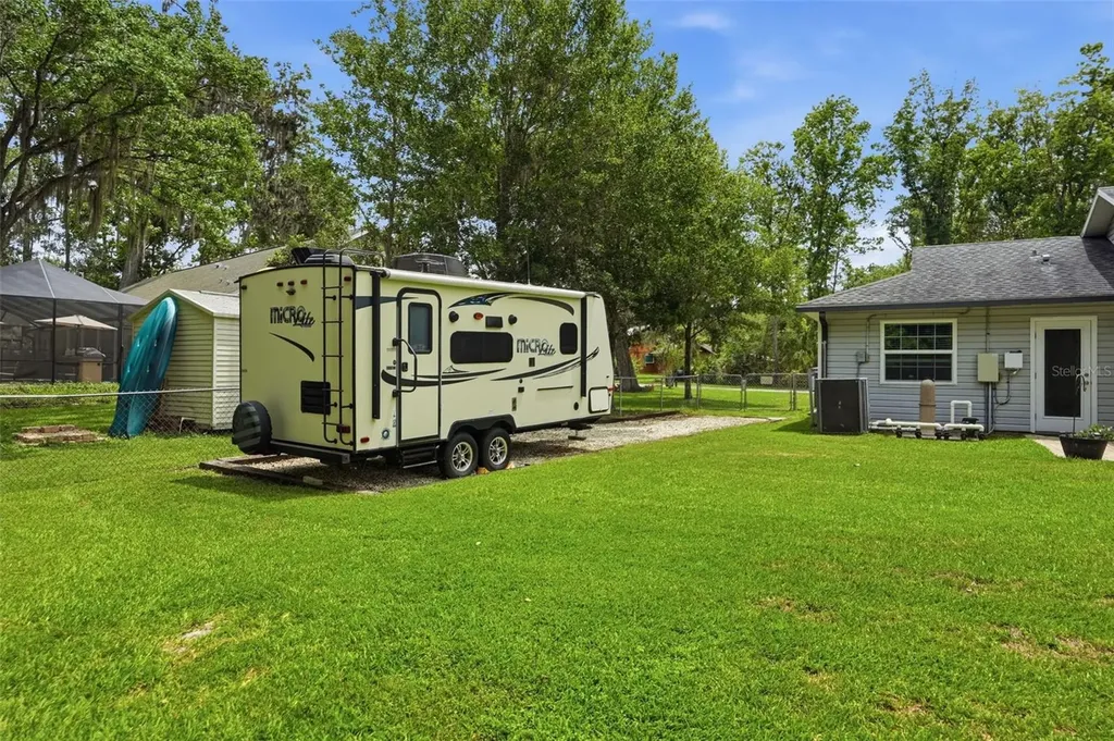 602 Erin Way Brooksville FL 34601